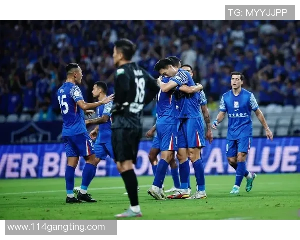 足球专题：聚焦上海足球队的速度