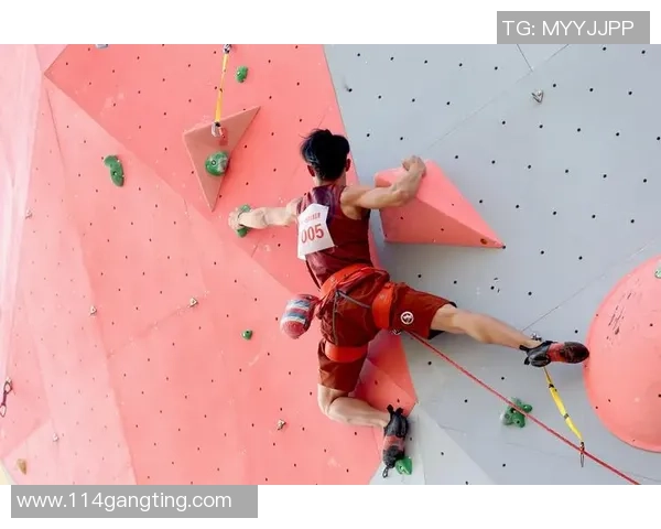 周秀英专访：回顾攀岩历程